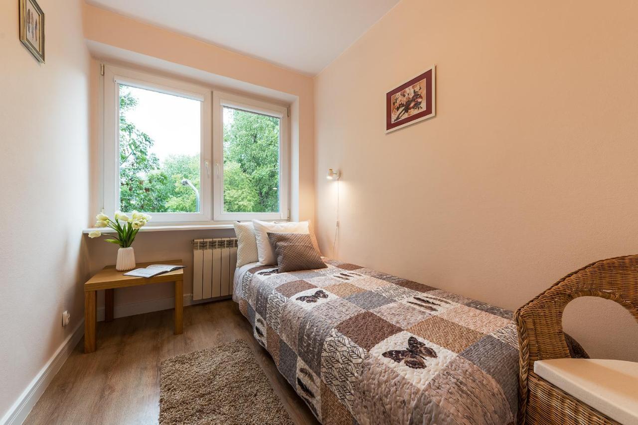 3 Bedroom Apartment Kasprzaka - P&O Serviced Apartments Varsavia Esterno foto